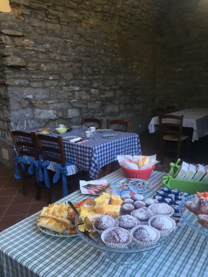 Agriturismo La Ferriera Pignone Exterior foto